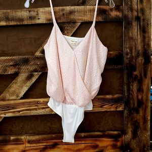 PEACH LOVE CALIFORNIA- Peach & White polka-dot Bodysuit